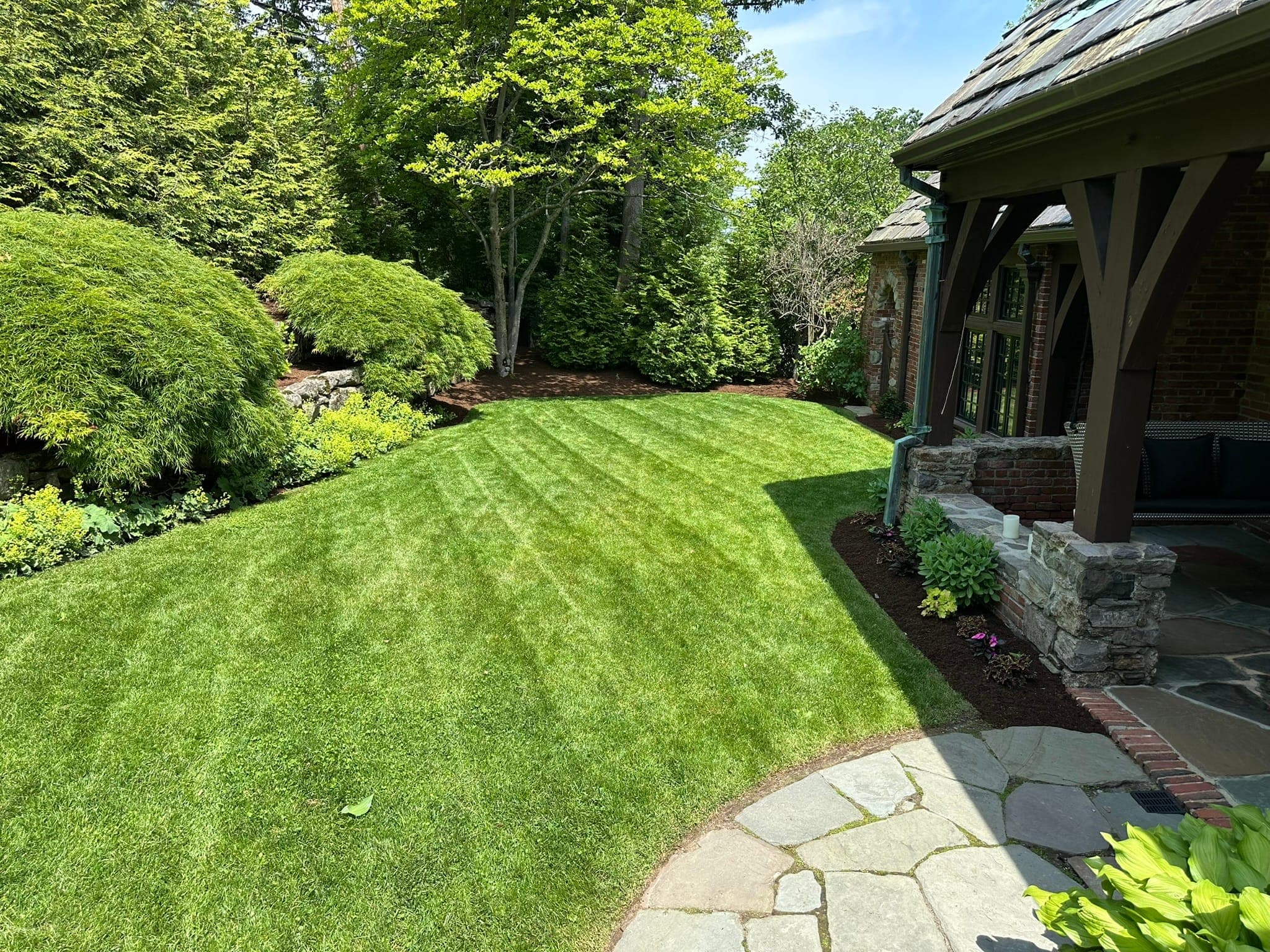 Lawn & Patio Grounds
